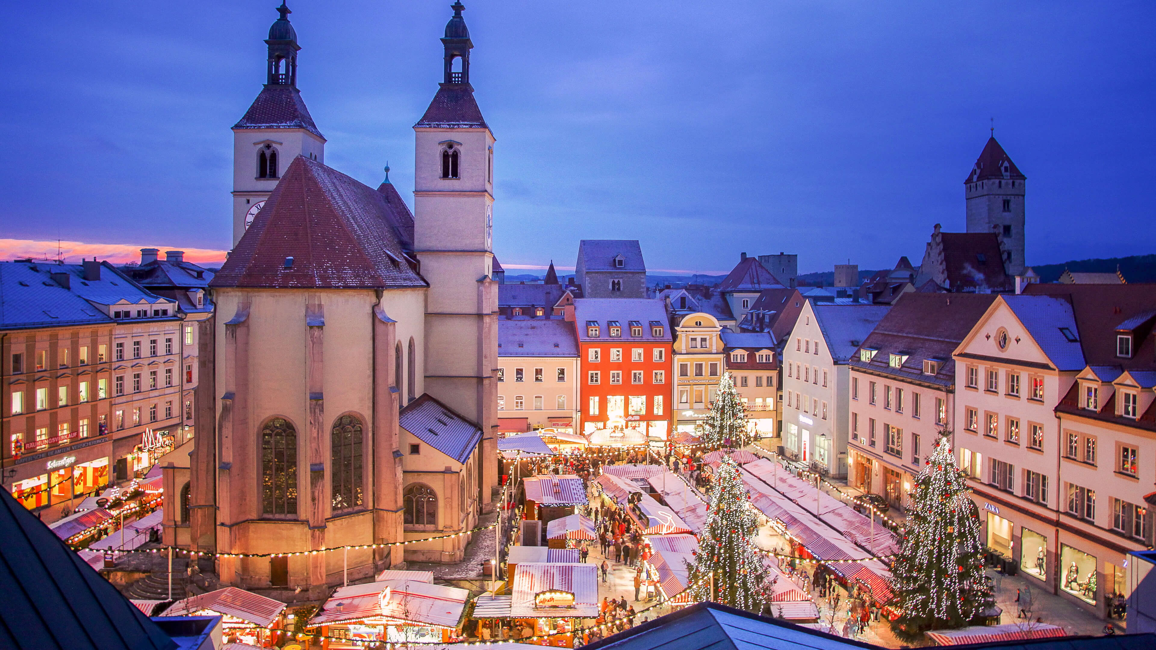 Christmas on the Danube 2025 Dates & Pricing Regensburg to Budapest